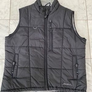 Women’s Eddie Bauer vest jacket size large